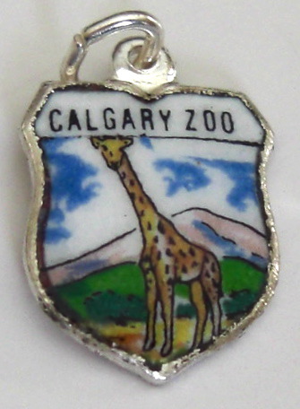 Calgary Zoo Canada - GIRAFFE - Vintage Enamel Travel Shield Charm