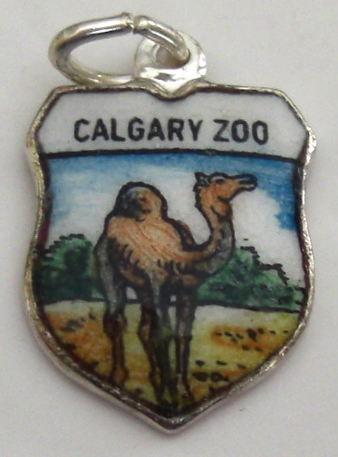 Calgary Zoo Canada - CAMEL 1 HUMP - Vintage Enamel Travel Shield Charm