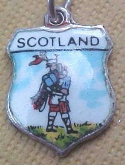 Scotland Bagpiper Enamel Travel Shield Charm