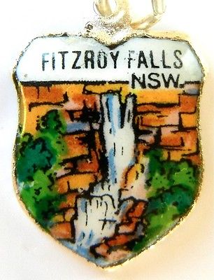 AUSTRALIA - Fitzroy Falls - Vintage Silver Pl. Enamel Travel Shield Charm - Click Image to Close