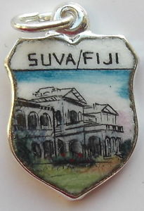 FIJI ISLANDS - SUVA - President Palace - Vintage Silver Pl. Enamel Travel Shield Charm