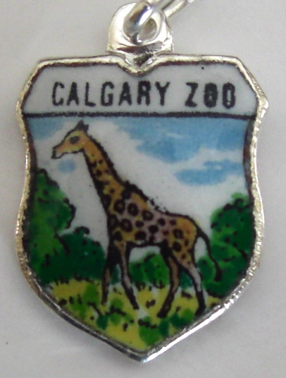 Calgary Zoo Canada - GIRAFFE - Vintage Enamel Travel Shield Charm - Click Image to Close