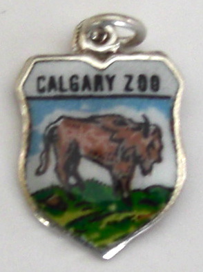 Calgary Zoo Canada - BUFFALO - Vintage Enamel Travel Shield Charm