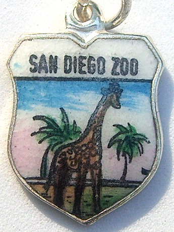 California - San Diego Zoo Giraffe Travel Shield Charm